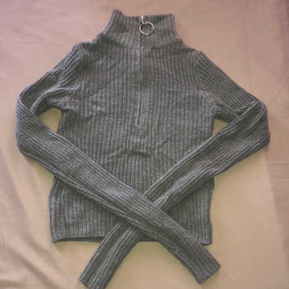 Urban Outfitters Sweaters - Urban Outfitters Sweater